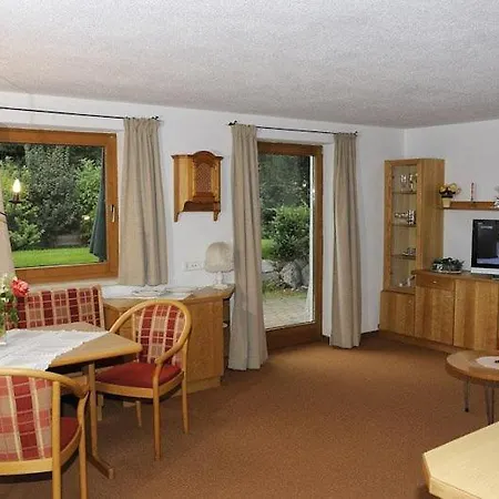 Appartementhaus St. Martin Seefeld in Tirol Room photo